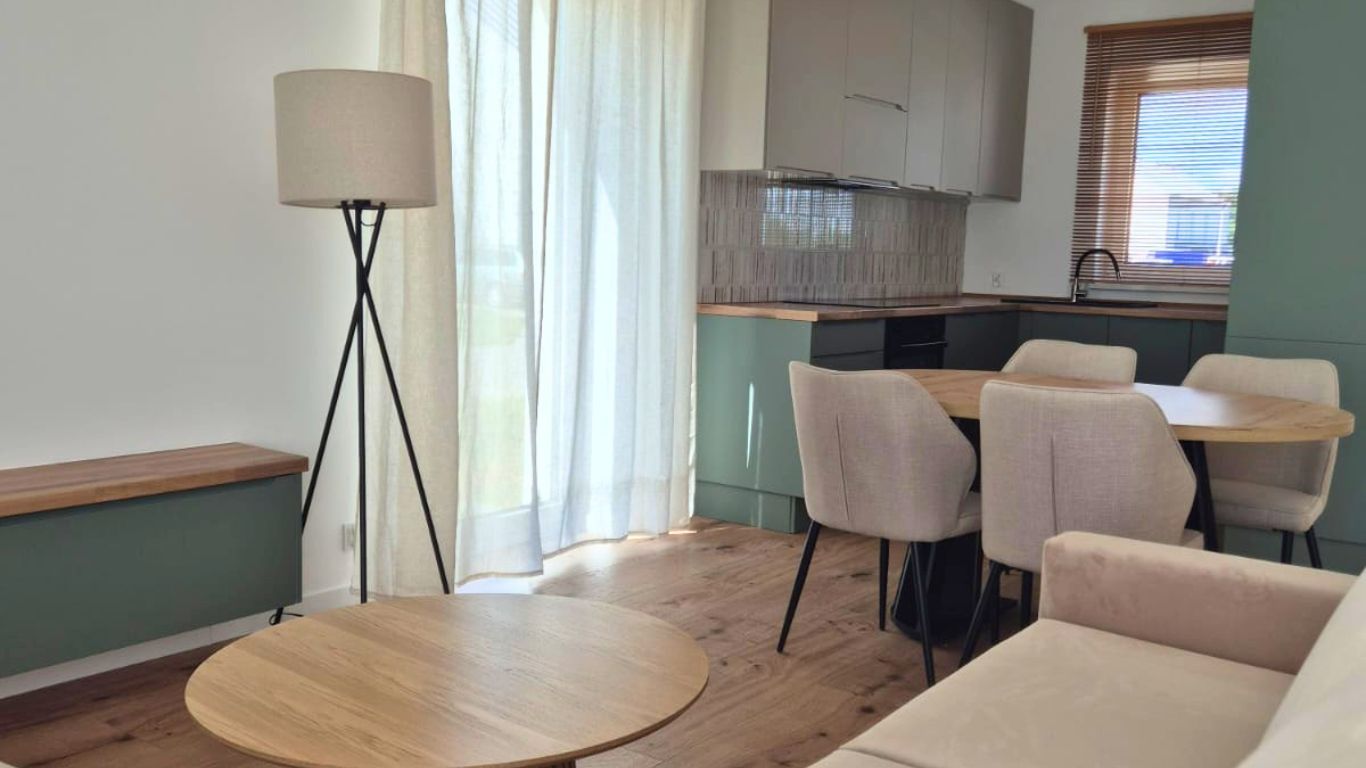 Dobrzyńska Park: don't buy blindly. See the finished house